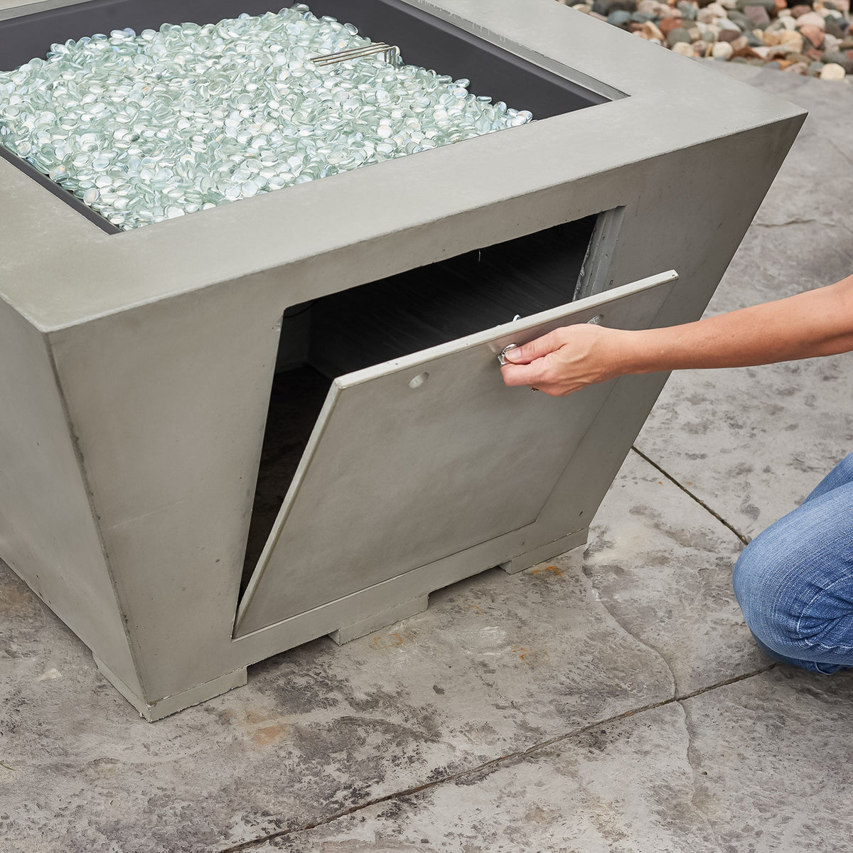 Cove Concrete Trapezoid Gas Fire Pit Bowl 37"